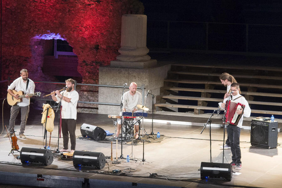 clunia-marusic-veja-6_optimized