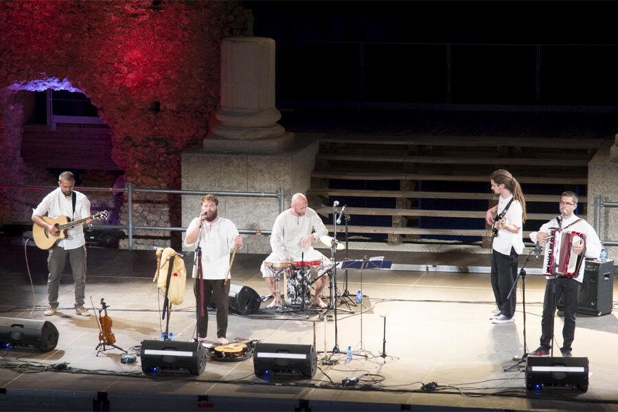clunia-marusic-veja-7_optimized