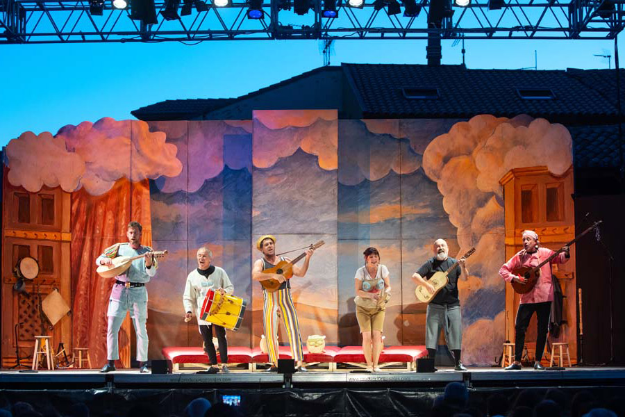 commedia-arlequino-1