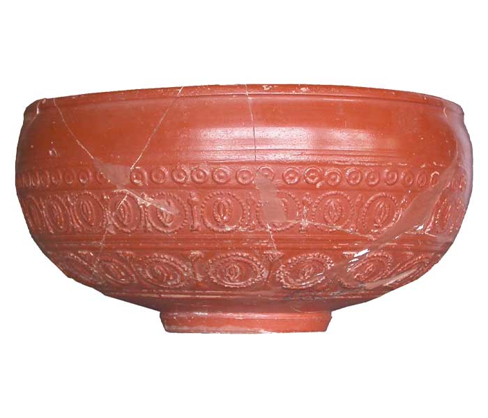 Vaso de Terra Sigilata Hispánica del siglo II d.c.
