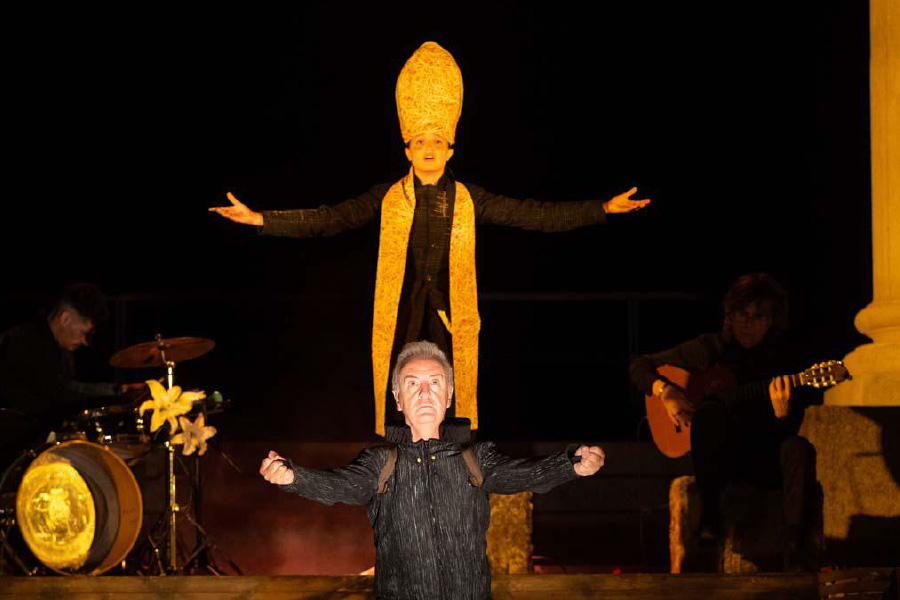 Festival de verano de teatro en Clunia. Burro teatro