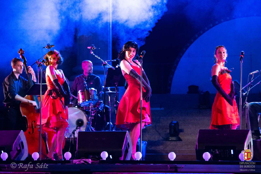 Festival de Teatro de Verano en Clunia. Concierto Sing! Sing! Sing!