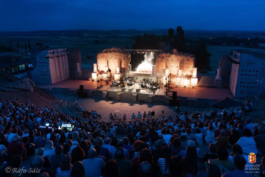 Festival de Teatro de Verano en Clunia. Concierto Sing! Sing! Sing!
