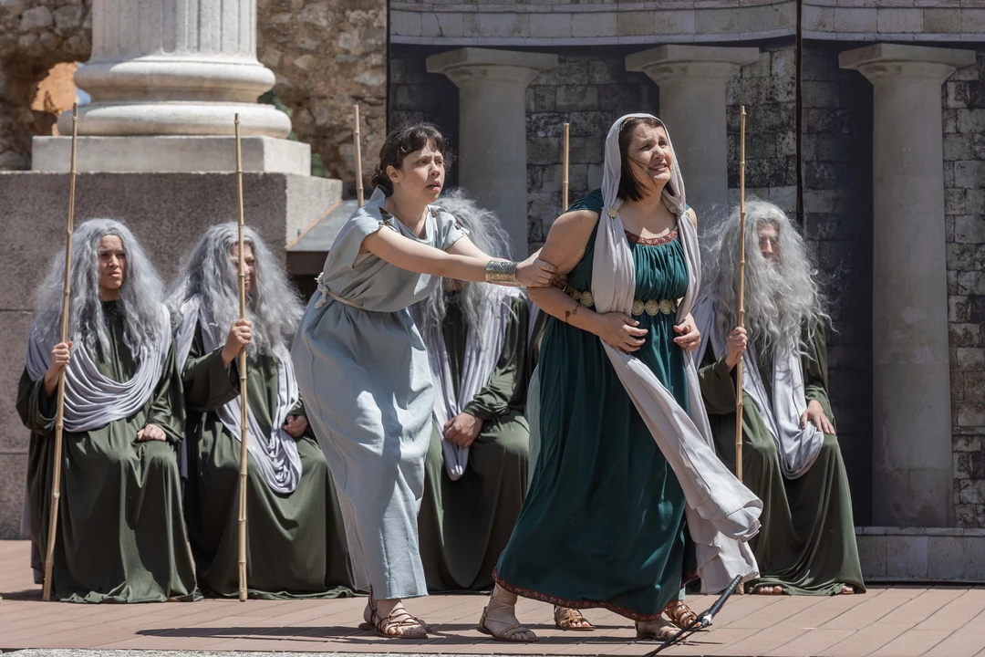 clunia-teatro-juvenil-corzoproducciones (4)