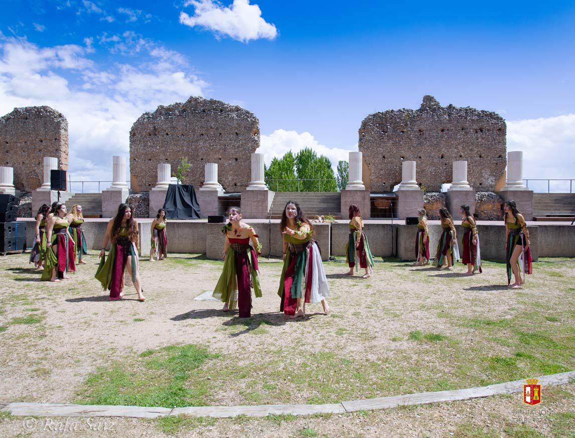 teatro-grecolatino-clunia-bacantes (9)